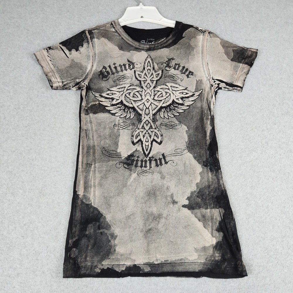 Sinful Blind Love T Shirt Womens Large Gray Graphic Crew Neck Casual Wear Tee